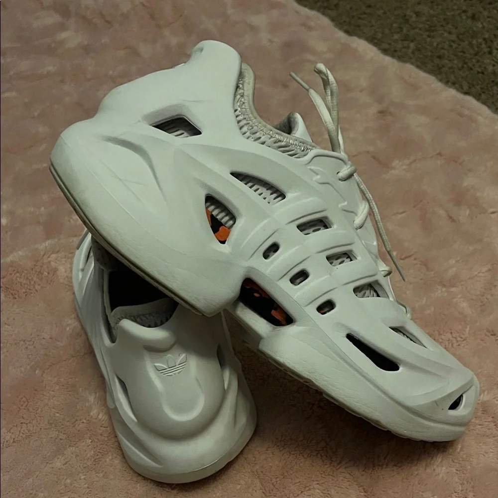 adidas White Men's Sneakers - Picture 4 of 8